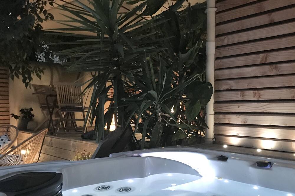 Photo of Others in Montbazin