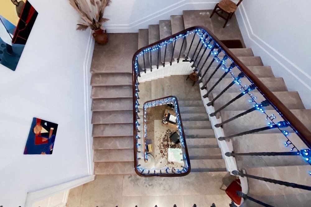 Photo of Others in Montbazin