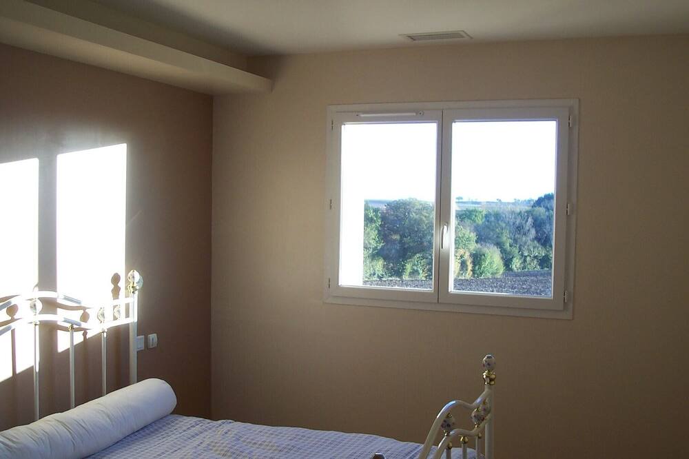 Photo of Bedroom in Catonvielle