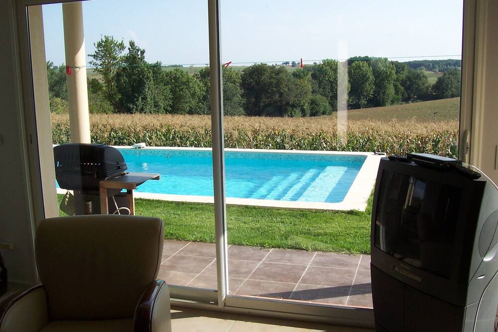 Photo of Outdoor in Catonvielle