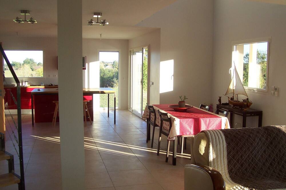 Photo of Kitchen in Catonvielle