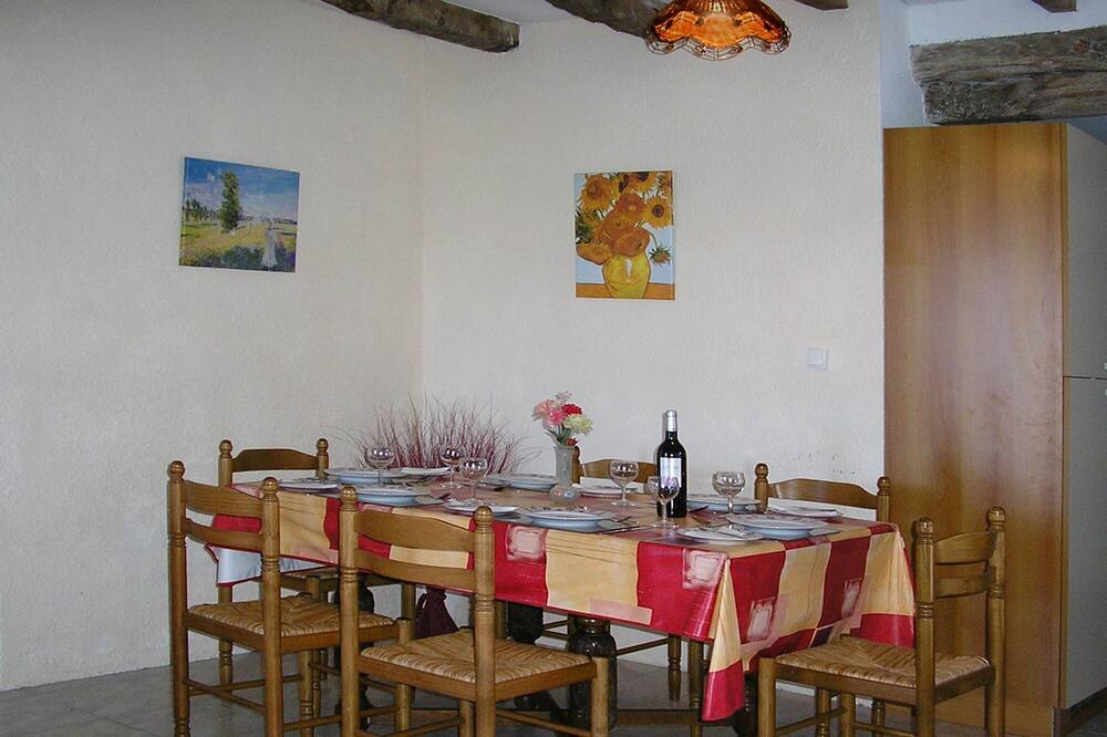 Photo of Kitchen in Tanus