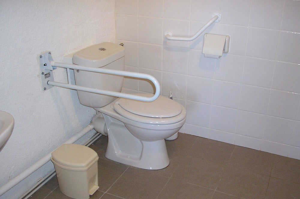 Photo of Bathroom in Tanus