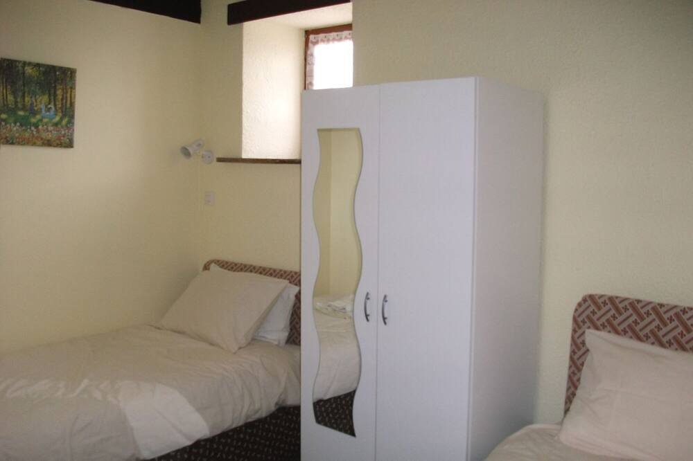 Photo of Bedroom in Tanus
