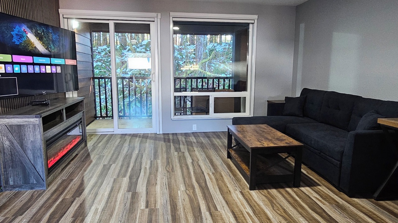 Photo of Others in Forks