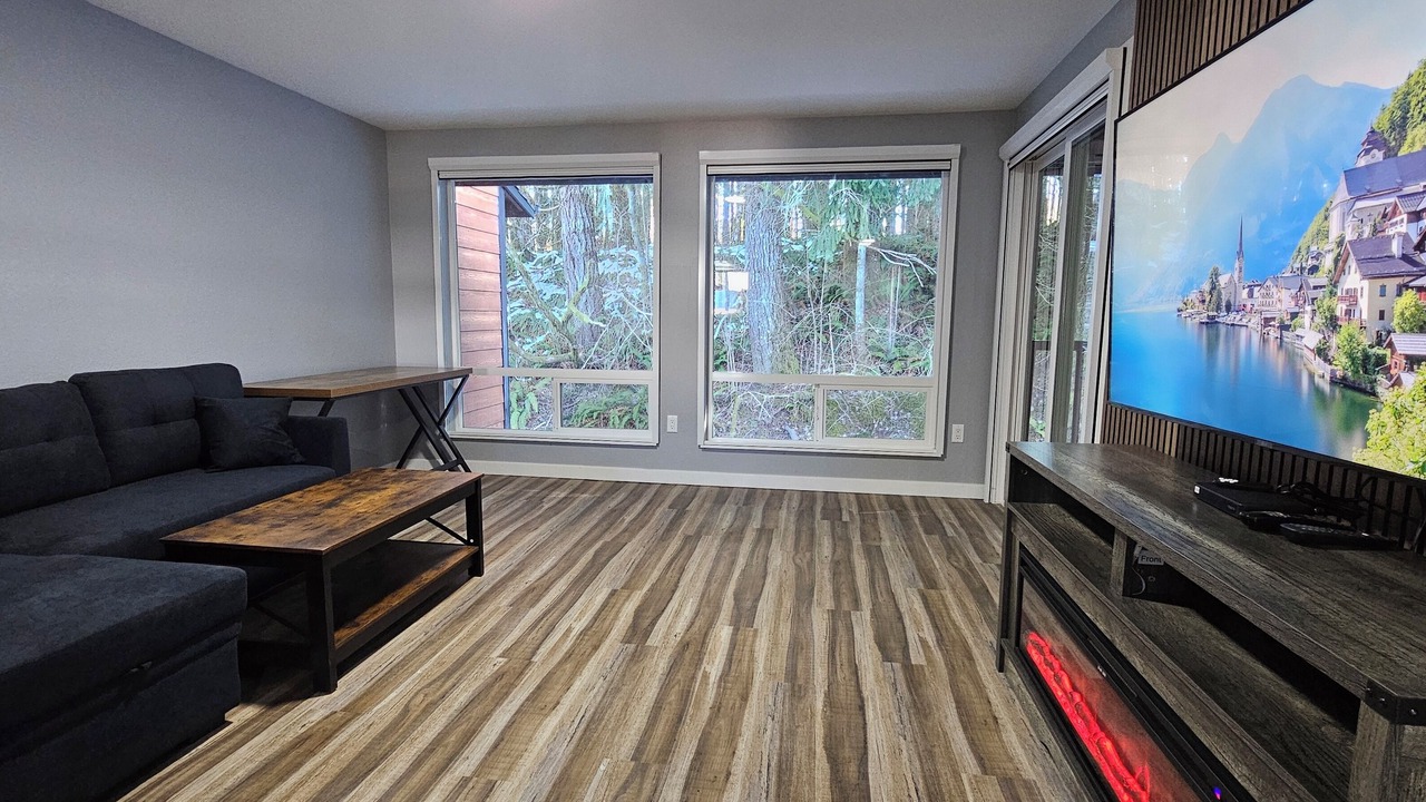 Photo of Others in Forks