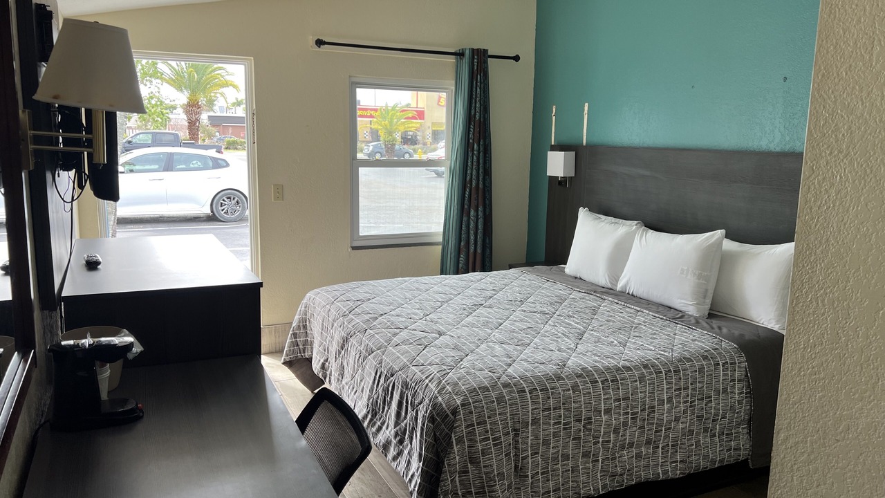Photo of Bedroom in Winkler