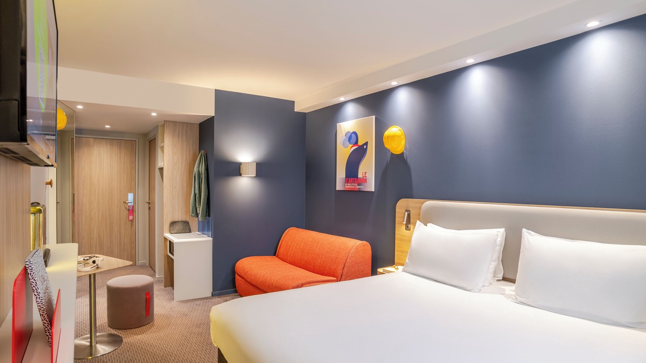 Photo of Bedroom in Lormont