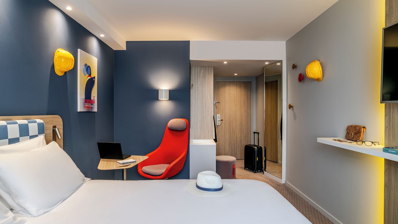 Photo of Bedroom in Lormont