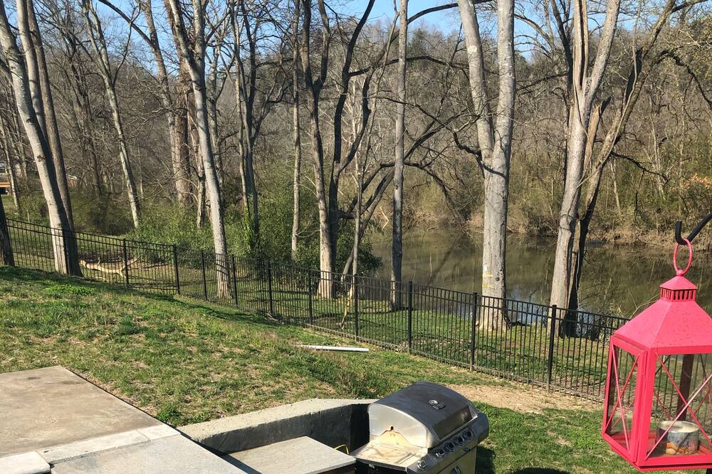 Photo of Outdoor in Ashland City
