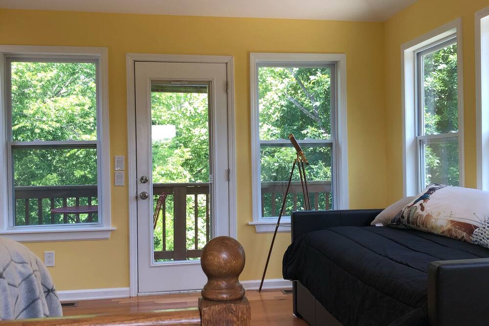 Photo of Bedroom in Ashland City