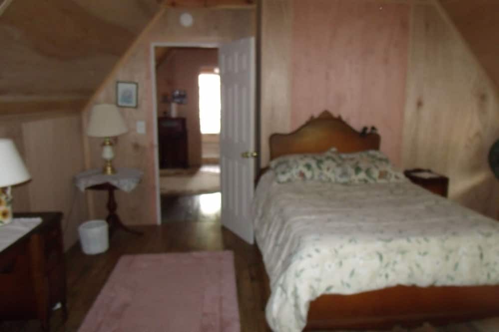 Photo of Bedroom in Thousand Island Park