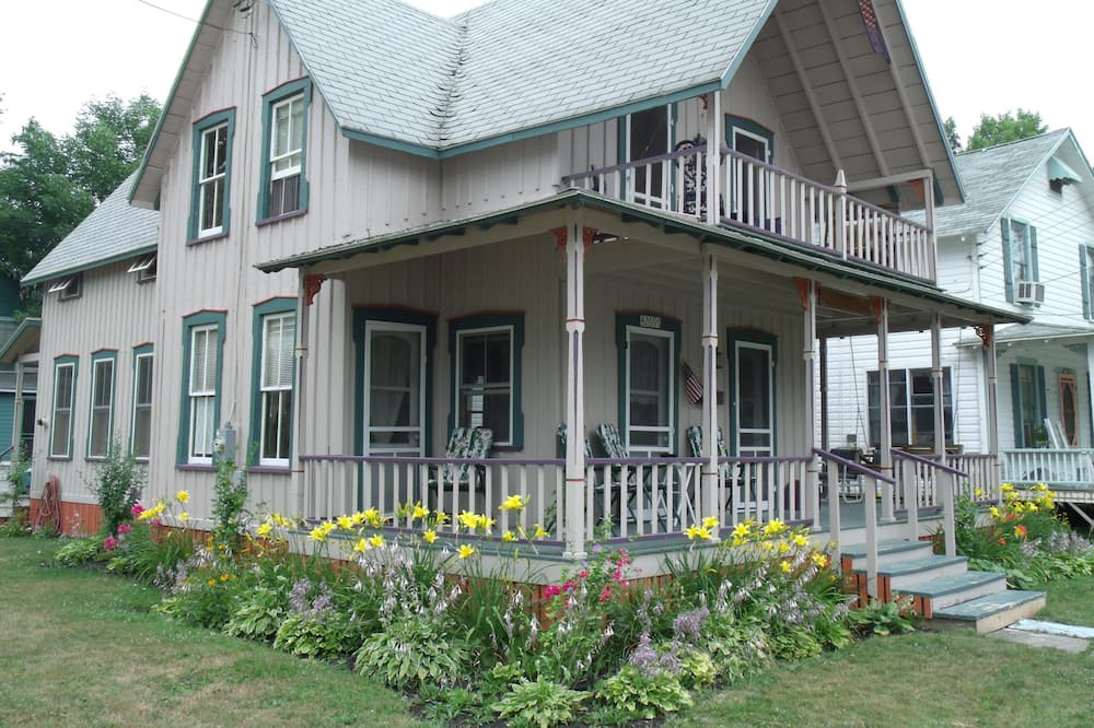 Photo of Outdoor in Thousand Island Park