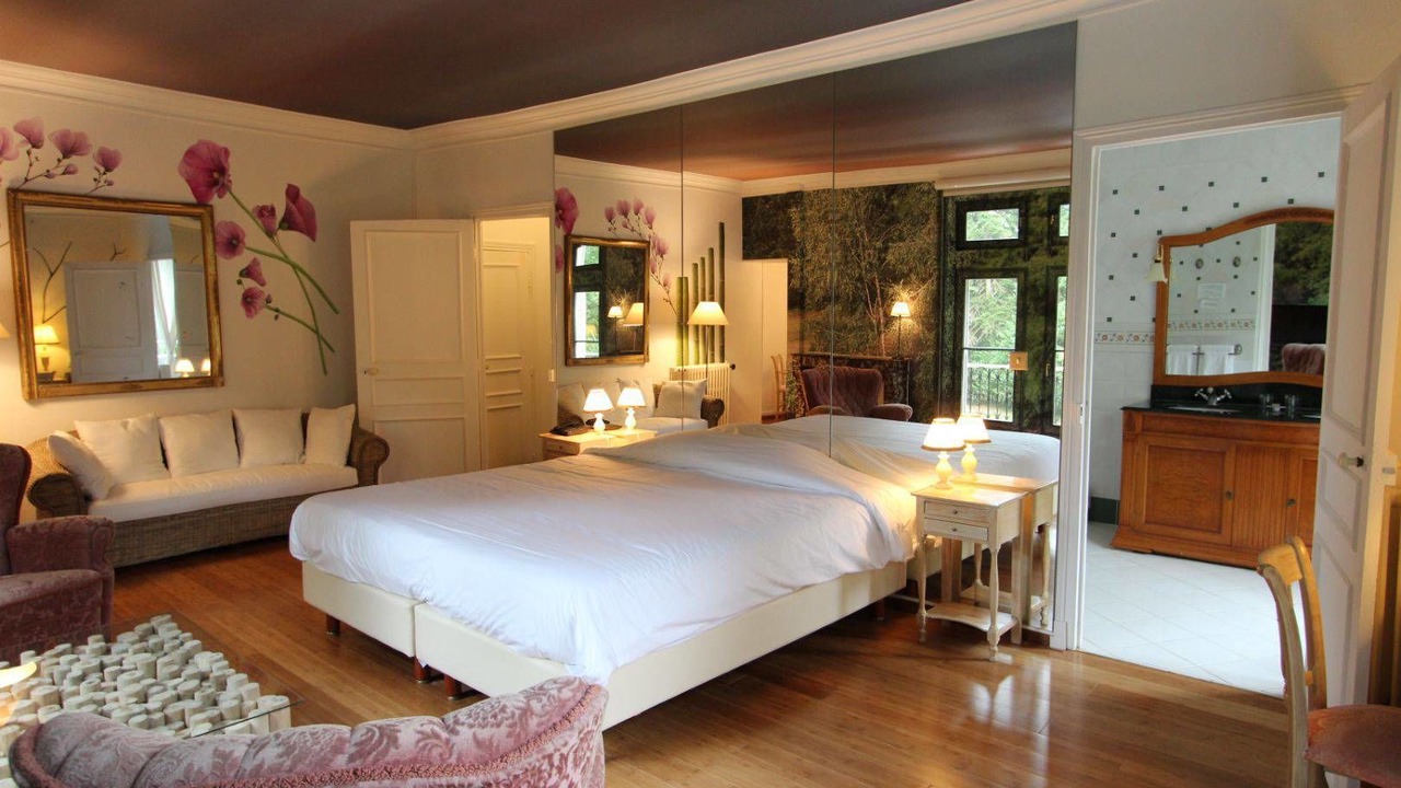 Photo of Bedroom in La Ferte-Saint-Aubin