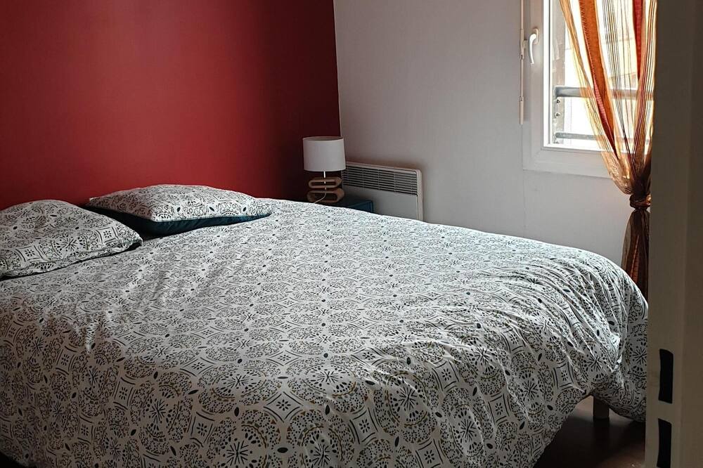 Photo of Bedroom in Saint-Charles du Port