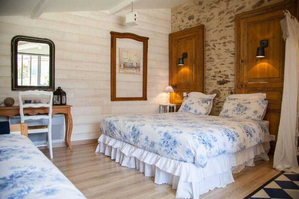 Photo of Bedroom in Les Herbiers