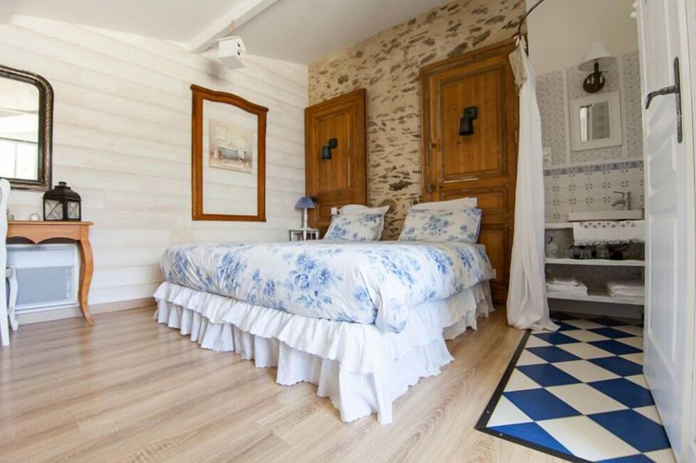 Photo of Bedroom in Les Herbiers
