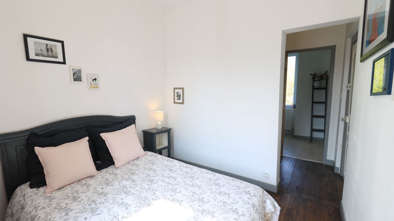 Photo of Bedroom in Treverec