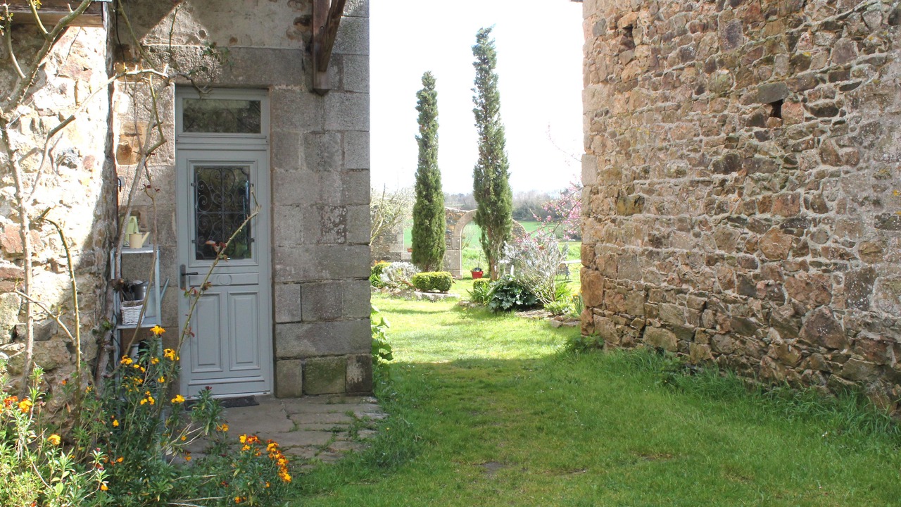 Photo of Outdoor in Treverec