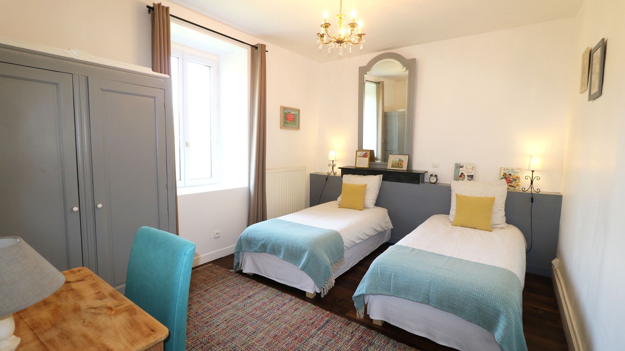 Photo of Others in Treverec