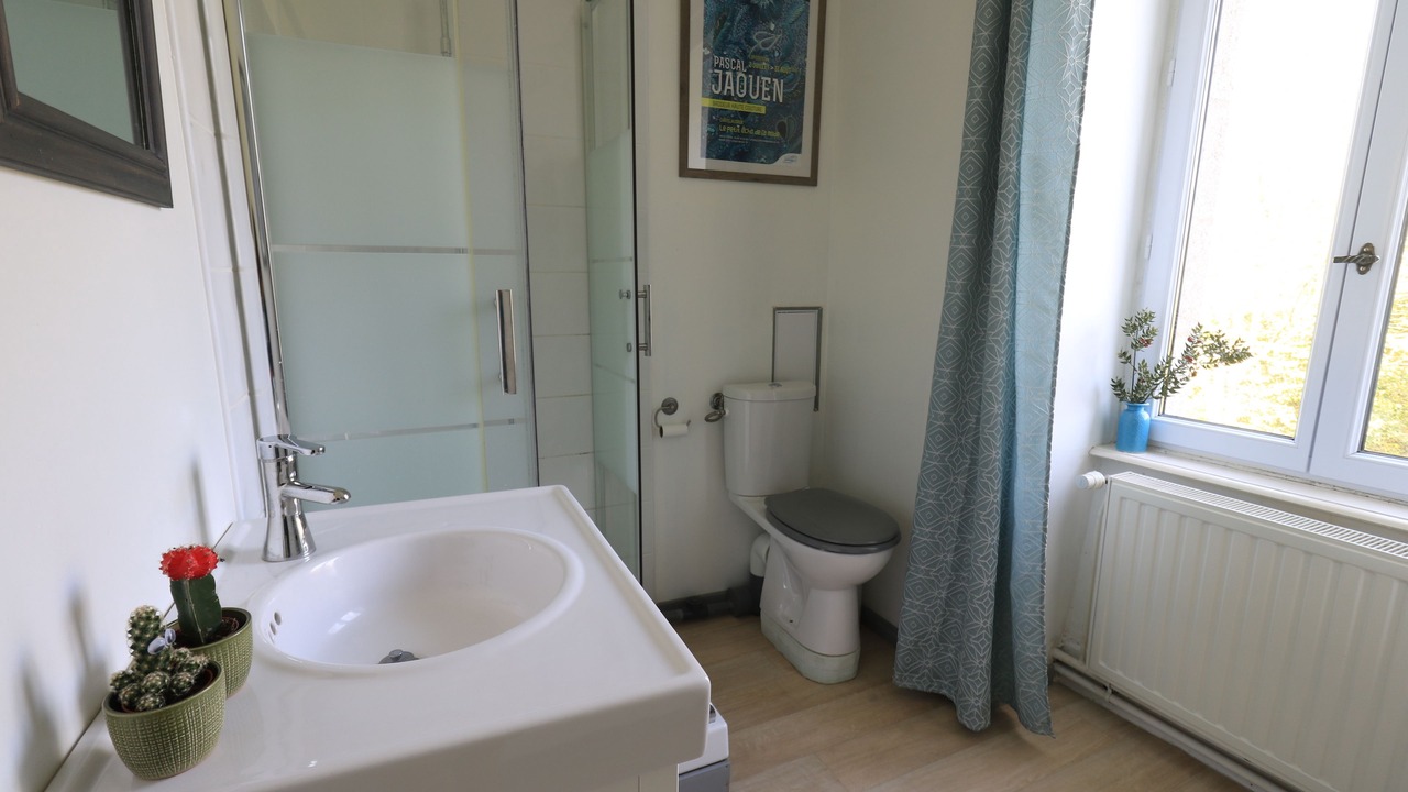 Photo of Bathroom in Treverec