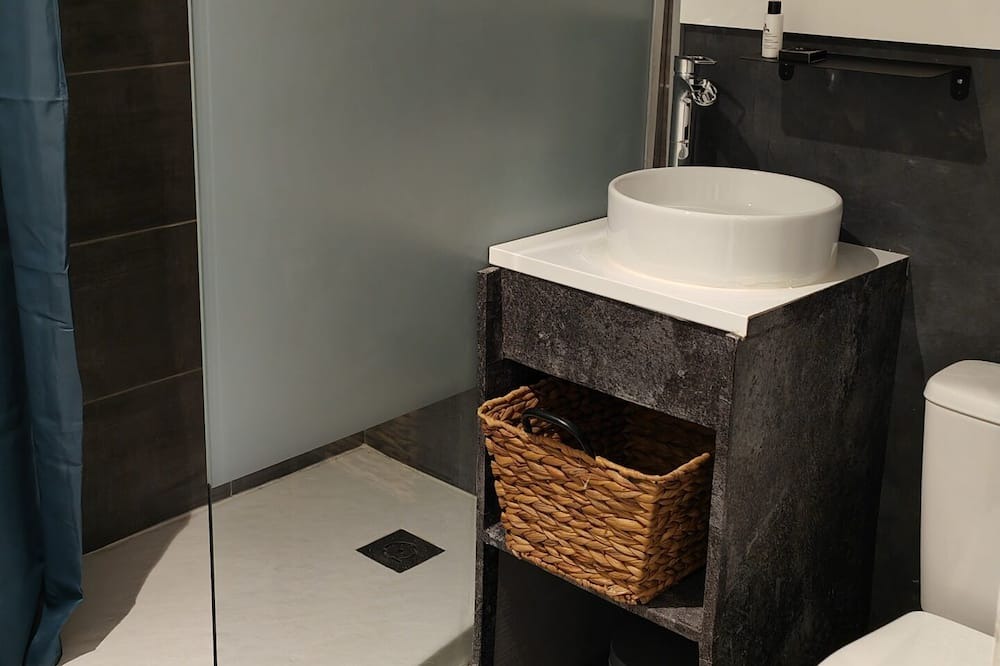 Photo of Bedroom in Crest