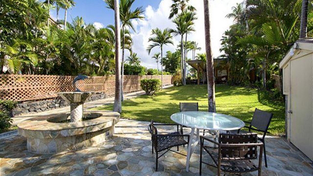 Photo of Outdoor in Historic Kailua Village