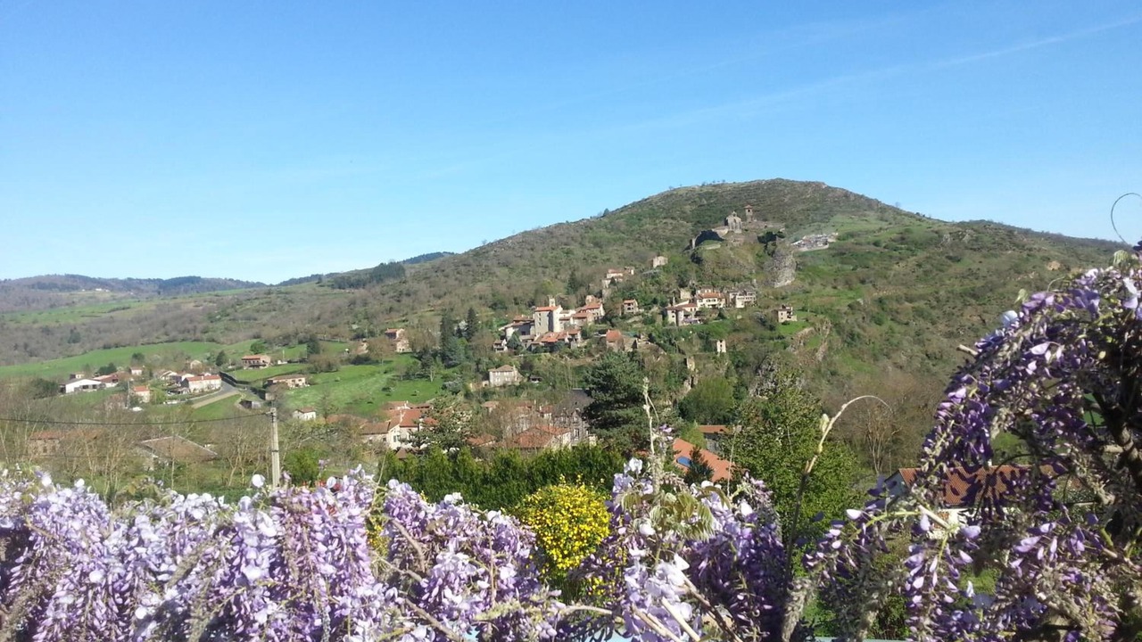 Photo of Outdoor in Villeneuve-dʼAllier