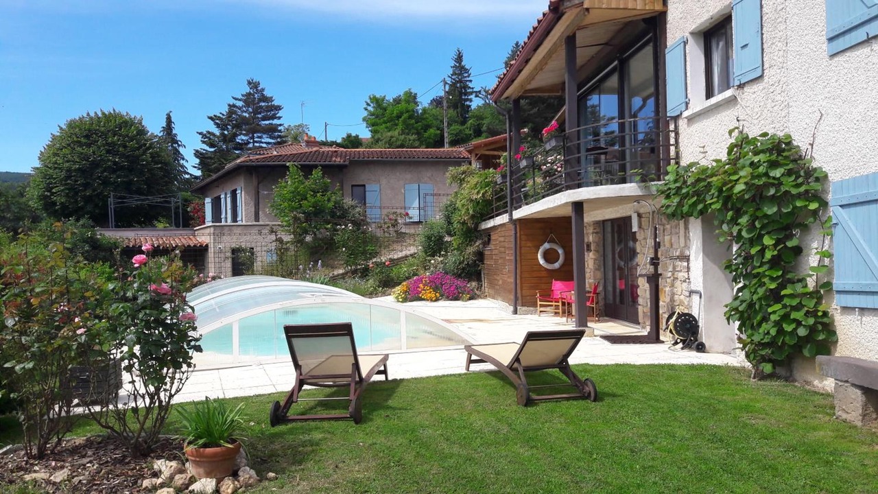 Photo of Outdoor in Villeneuve-dʼAllier