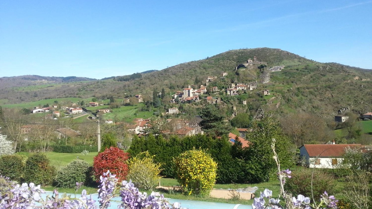 Photo of Outdoor in Villeneuve-dʼAllier