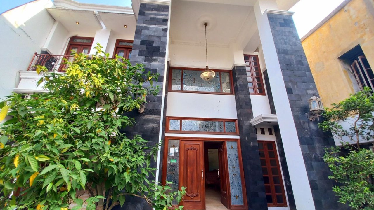 Photo of Buildings in Catur Tunggal