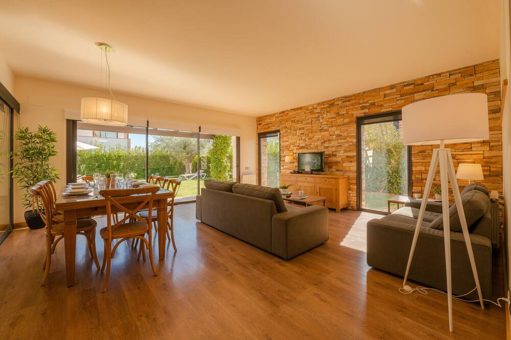 Photo of Livingroom in Albons