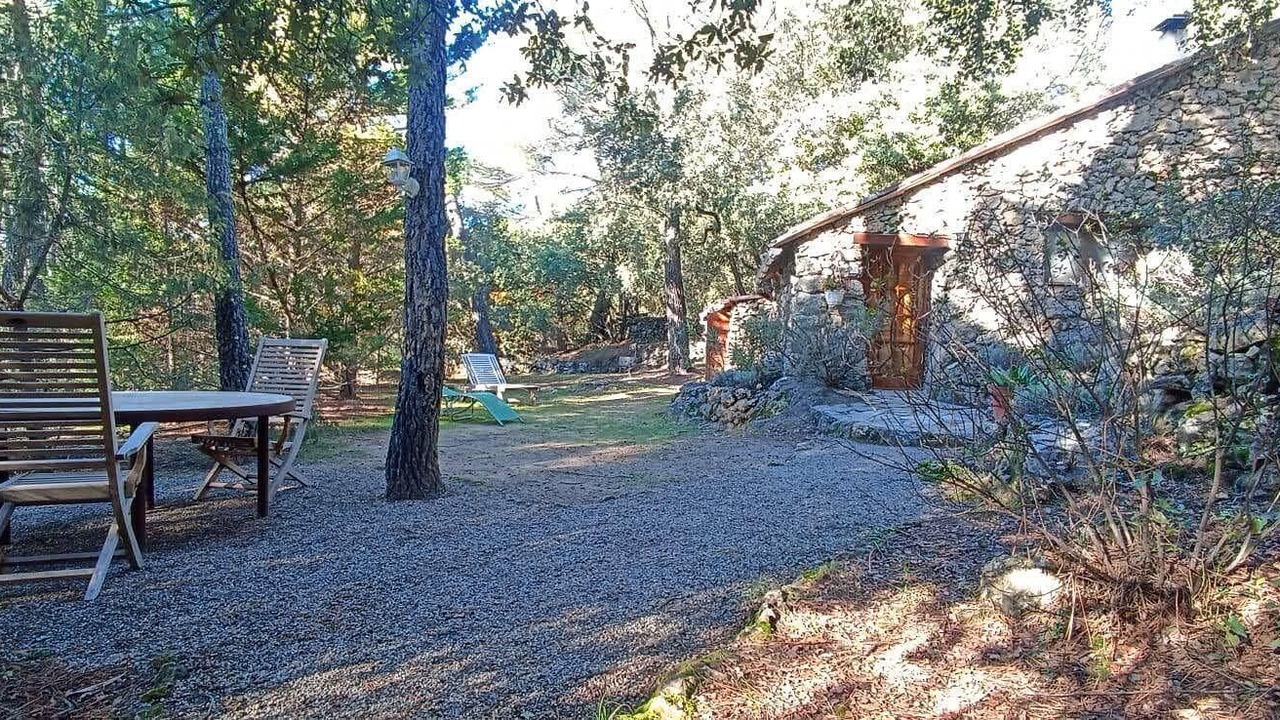 Photo of Outdoor in Sillans-la Cascade