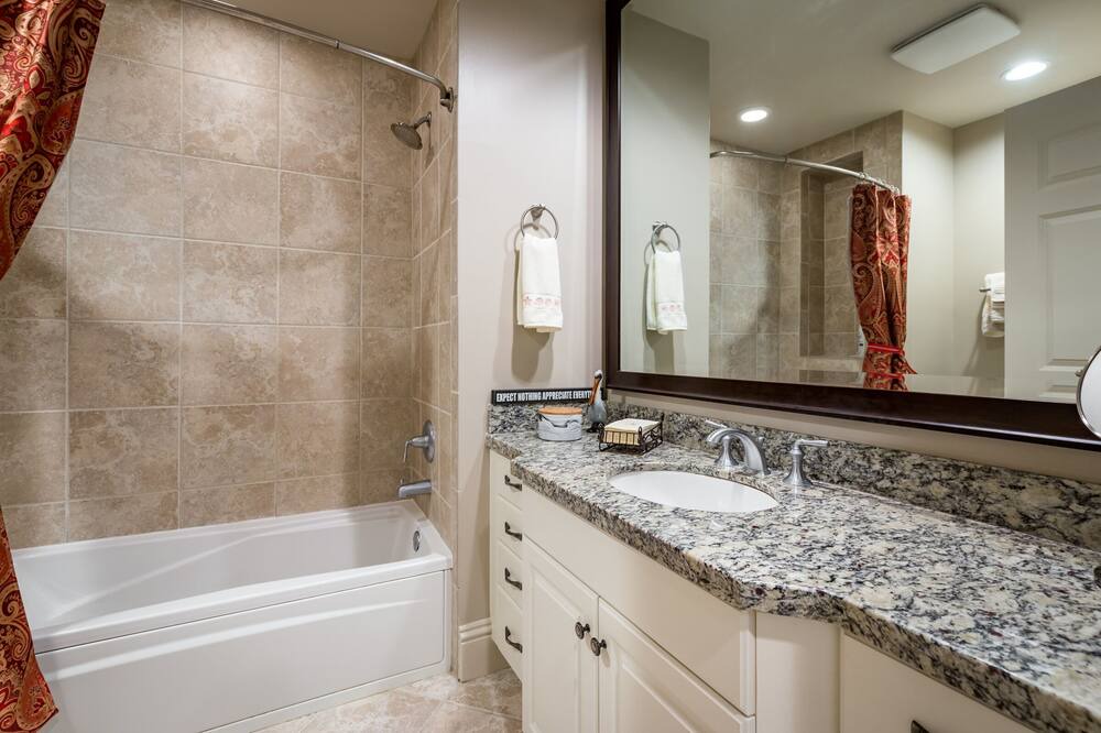 Photo of Bathroom in Ave Maria