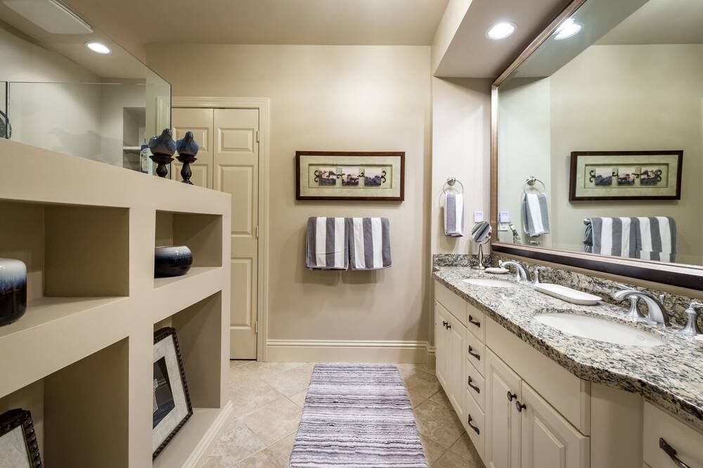 Photo of Bedroom in Ave Maria