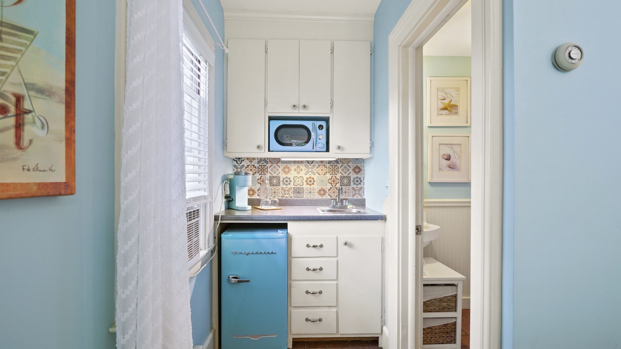 Photo of Bedroom in Westbrook Center
