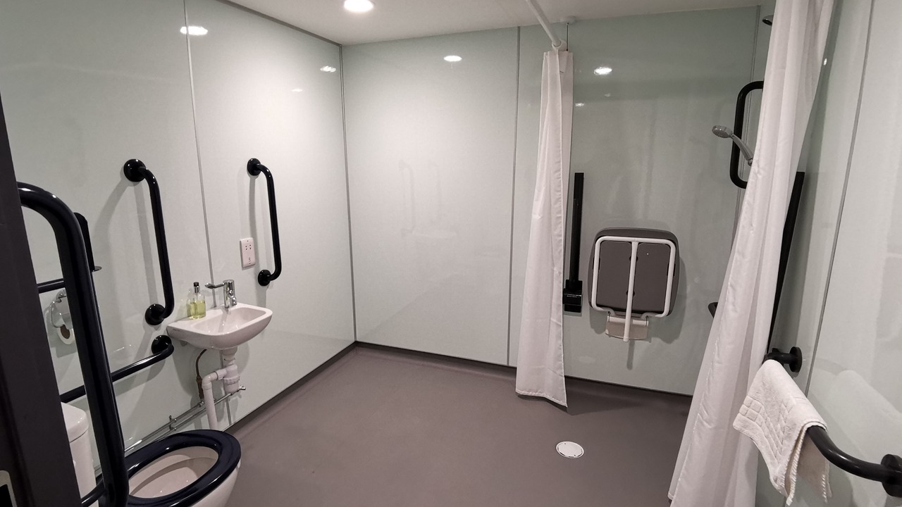 Photo of Bathroom in Central Milton Keynes