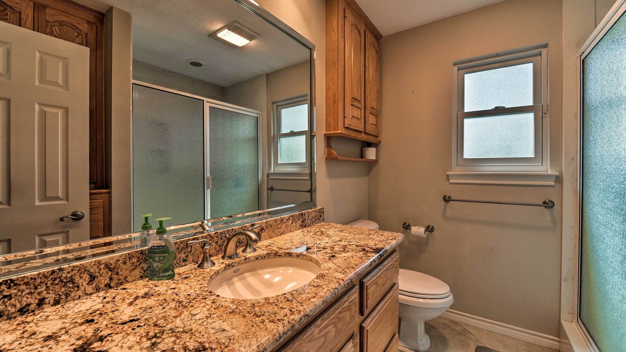 Photo of Bathroom in Decker Prairie