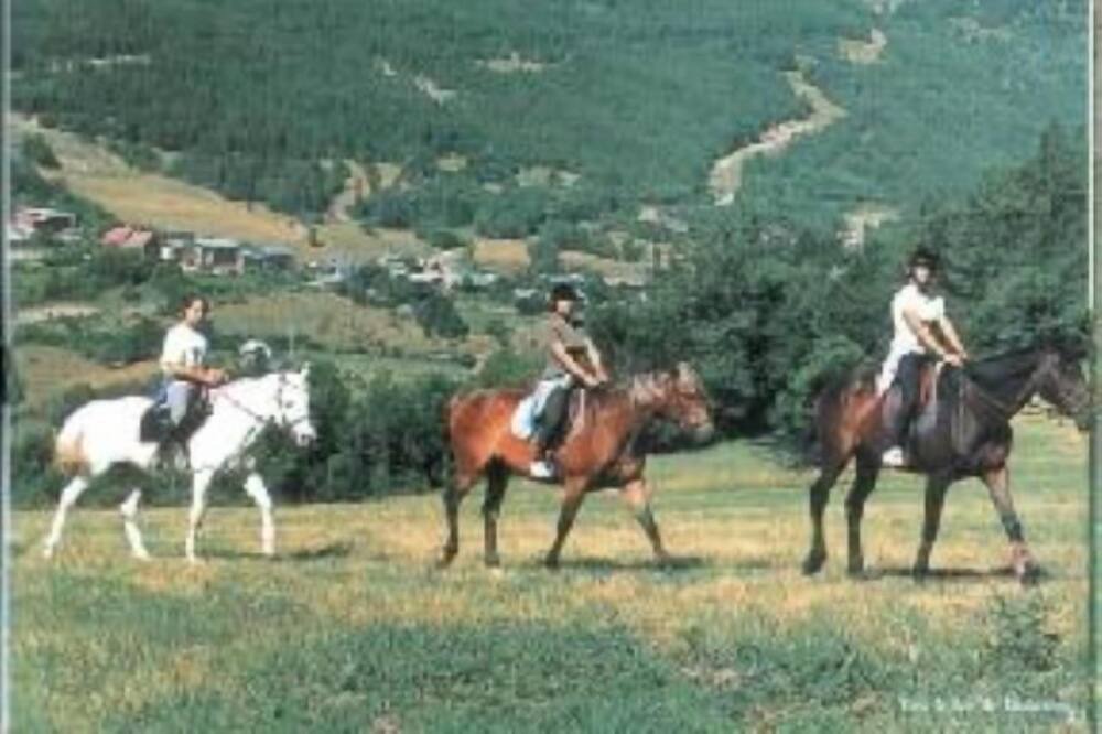 Photo of Others in Beauvezer