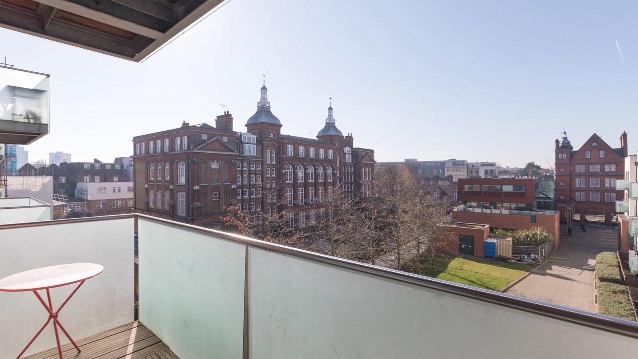 Photo of Bedroom in Finsbury Park