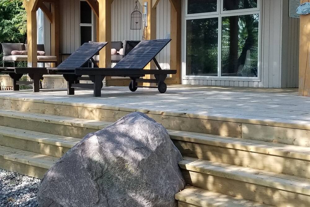 Photo of Outdoor in Beaconia