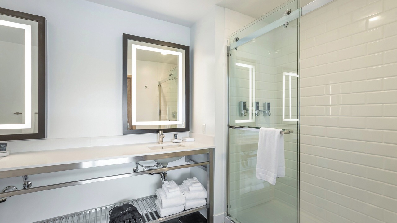 Photo of Bathroom in Simonton Lake