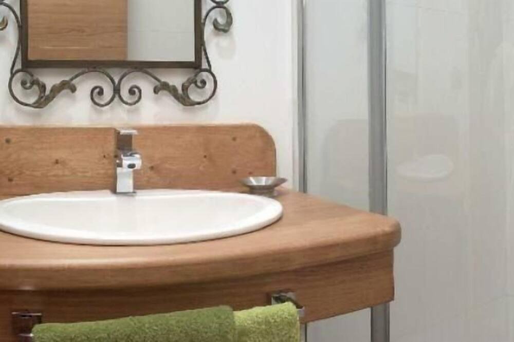 Photo of Bathroom in Anso