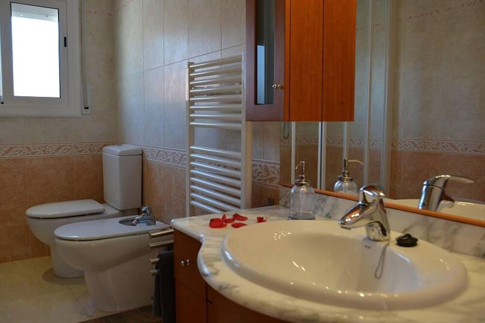 Photo of Bathroom in Segur de Calafell