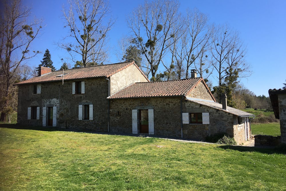 Photo of Outdoor in Bellac