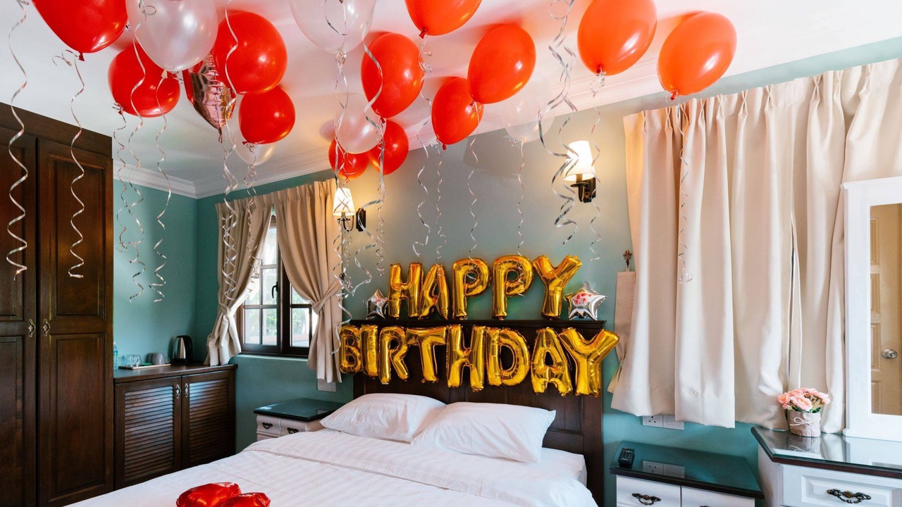 Photo of Bedroom in Taman Istana