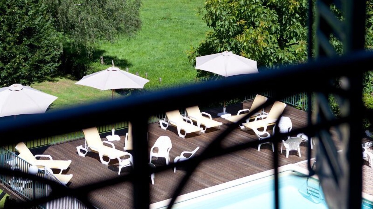 Photo of Patio Balcony in Vic-sur-Cere
