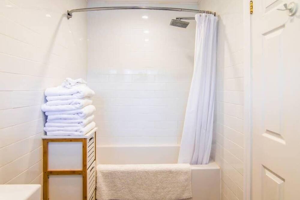 Photo of Bathroom in Saint-Sauveur