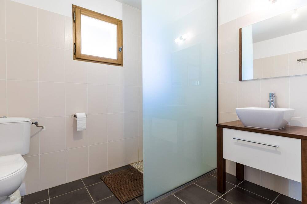 Photo of Bathroom in Lit-et-Mixe