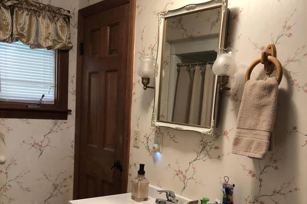 Photo of Bathroom in Sebascodegan Island